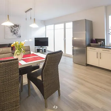 Kaeptn Brass Strandurlaub Max 4 Pe Villa Dierhagen