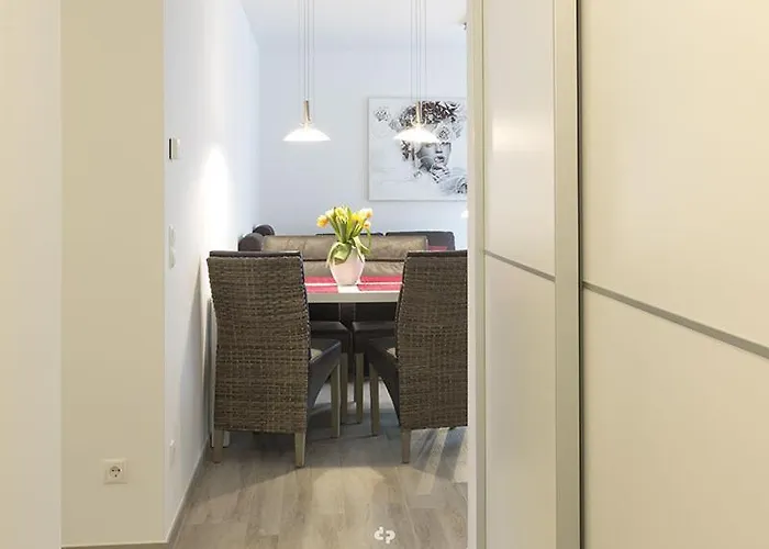 别墅 Kaeptn Brass Strandurlaub Max 4 Pe